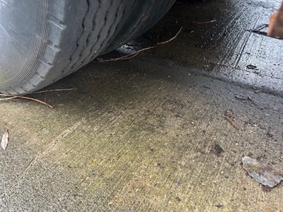 Lot 35 - 1994 Montracon Box Trailer Tandem Axle