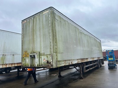 Lot 35 - 1994 Montracon Box Trailer Tandem Axle
