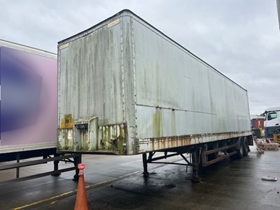 Lot 36 - 1994 Montracon Box Trailer Tandem Axle