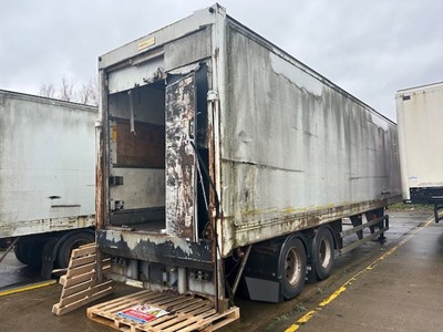 Lot 36 - 1994 Montracon Box Trailer Tandem Axle
