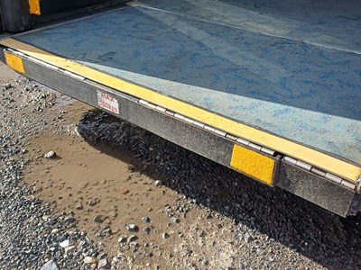 Lot 50 - 2011 (60 Plate) Alexander Dennis Enviro 200 26 Seat Service Bus Euro 5