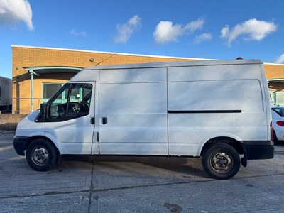 Lot 19 - 2011 Ford Transit 115 T350L RWD Panel Van Euro 4
