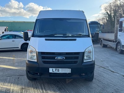 Lot 19 - 2011 Ford Transit 115 T350L RWD Panel Van Euro 4