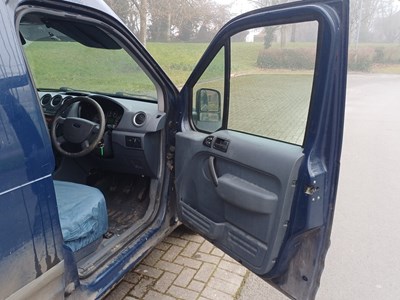 Lot 20 - 2013 Ford Transit Connect 90 T230 High Top Panel Van Euro 5