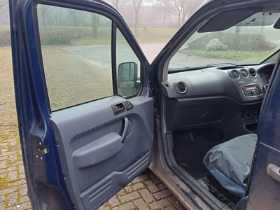 Lot 20 - 2013 Ford Transit Connect 90 T230 High Top Panel Van Euro 5