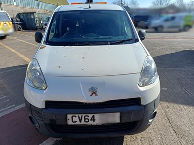 Lot 7 - 2014 (64 Plate) Peugeot Partner 750 S L2 HDi Panel Van Euro 5