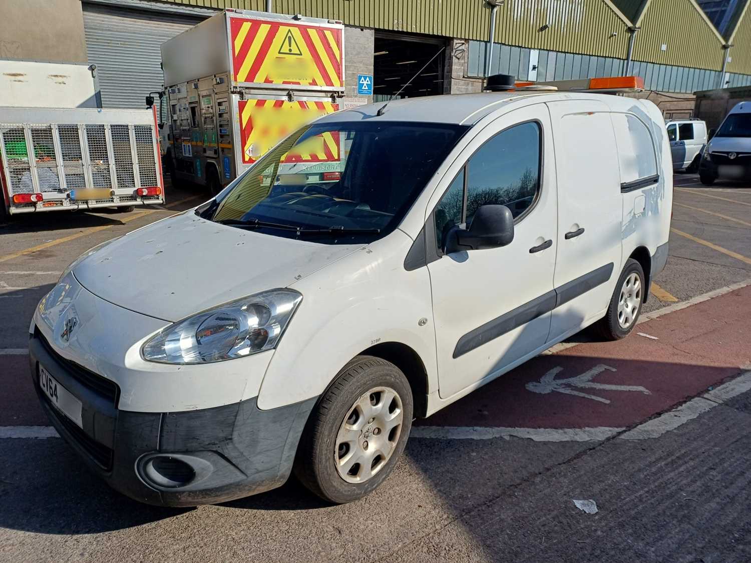 Lot 7 - 2014 (64 Plate) Peugeot Partner 750 S L2 HDi Panel Van Euro 5