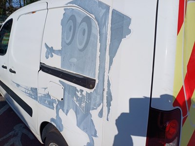 Lot 7 - 2014 (64 Plate) Peugeot Partner 750 S L2 HDi Panel Van Euro 5