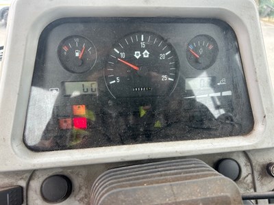 Lot 10 - 2005 Massey Ferguson 5455 Tractor