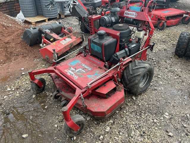 Lot 54 - Ferris Walk Behind Mower - NON RUNNER