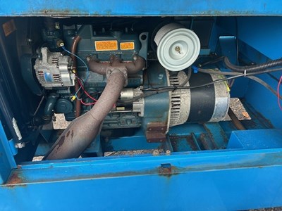 Lot 50 - 2007 Henry Cooch Site Lights