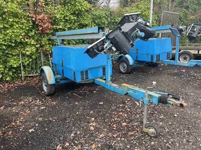 Lot 51 - 2007 Henry Cooch Site Lights