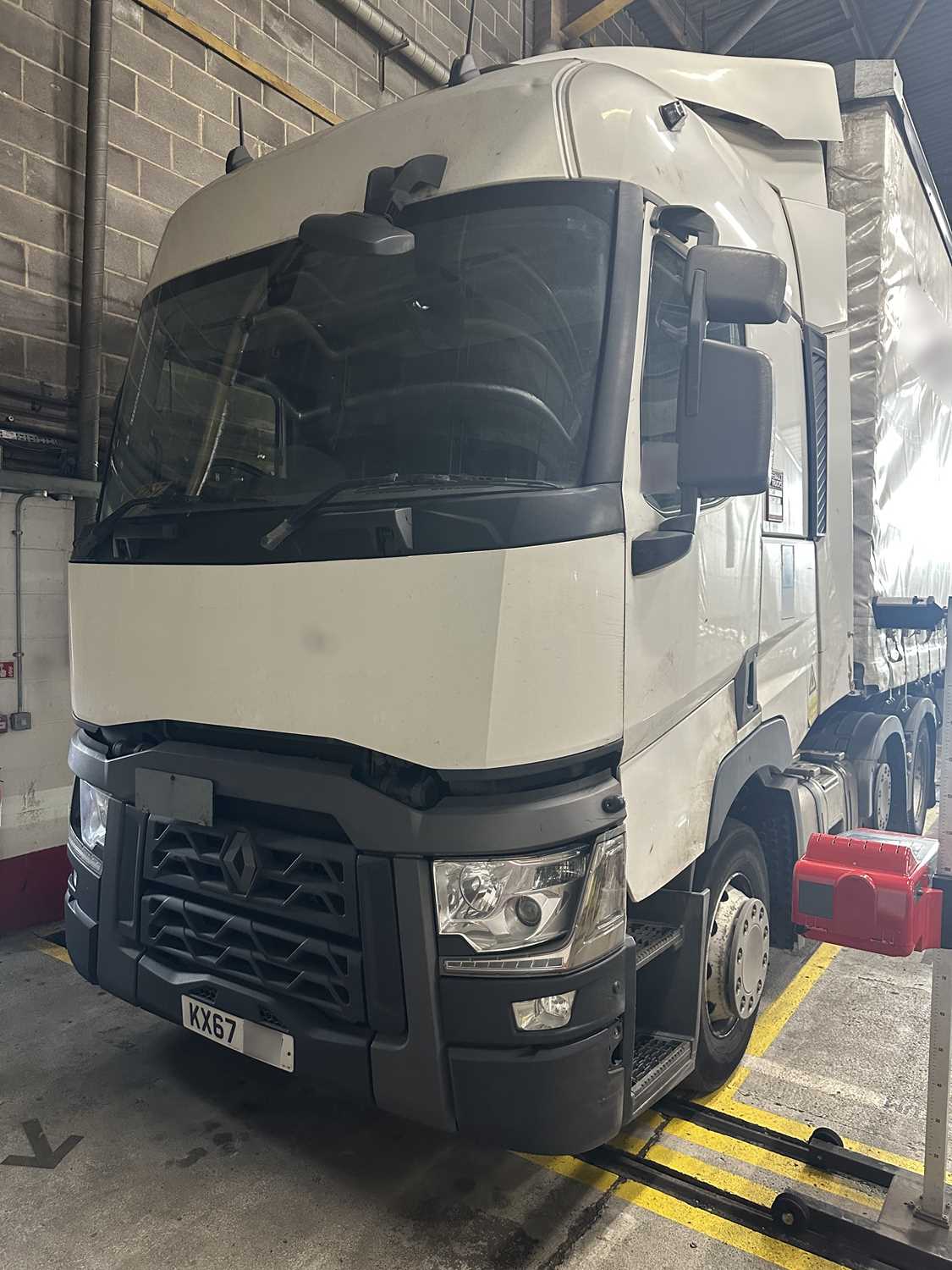 Lot 1 - 2017 (67 Plate) Renault T480 6x2 Tractor Unit Euro 6