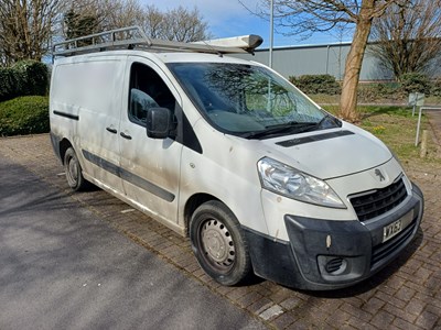Lot 43 - 2013 (63 Plate) Peugeot Expert 1200 L2H1 HDi Panel Van Euro 5