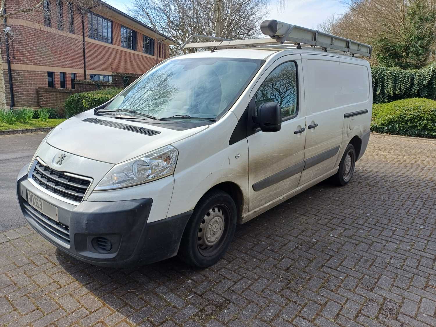 Lot 43 - 2013 (63 Plate) Peugeot Expert 1200 L2H1 HDi Panel Van Euro 5