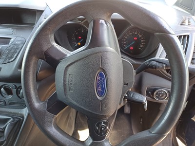 Lot 34 - 2014 Ford Transit Connect 240 Panel Van Euro 5 NON RUNNER