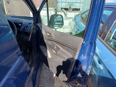 Lot 34 - 2014 Ford Transit Connect 240 Panel Van Euro 5 NON RUNNER