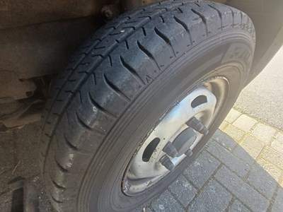 Lot 46 - 2013 Ford Transit 100 T260 FWD Panel Van Euro 5
