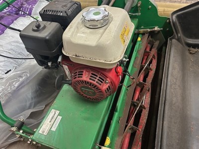 Lot 50 - 2014 Dennis Bowling Green Mower
