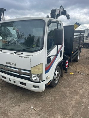 Lot 47 - 2012 Isuzu Forward N75.190 Auto 4x2 Tipper with Fassi F50 Crane Euro 5 - No VAT