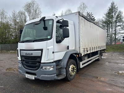 Lot 6 - 2016 DAF LF 220 FA Rigid Curtainside Euro 6