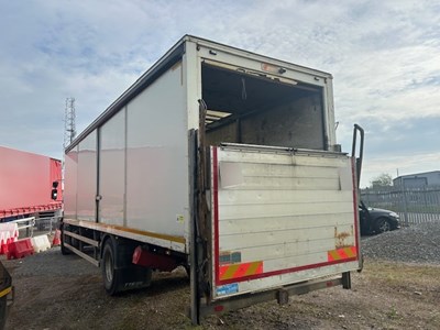 Lot 40 - 2012 Leyland DAF FA LF 55.220 18T Rigid Box Euro 5