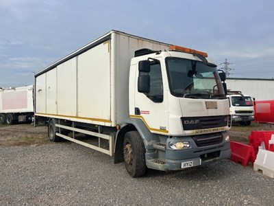 Lot 40 - 2012 Leyland DAF FA LF 55.220 18T Rigid Box Euro 5