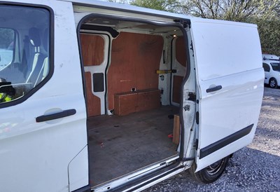 Lot 22 - 2018 (68 Plate) Ford Transit Custom 300 TDCI Panel Van Euro 6