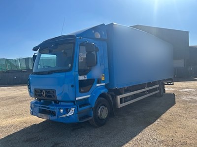 Lot 16 - 2018 Renault D16 Rigid Box Euro 6