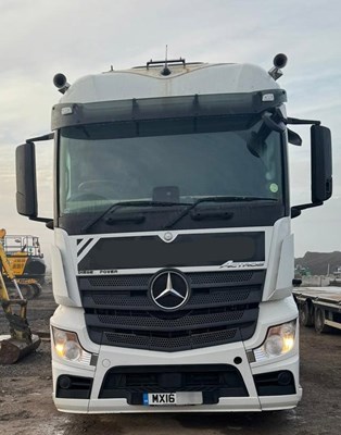 Lot 22 - 2016 Mercedes Actros 6x2 Tractor Unit Euro 6