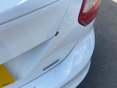 Lot 19 - 2014 Ford Focus Titanium Econ TDCI Euro 5