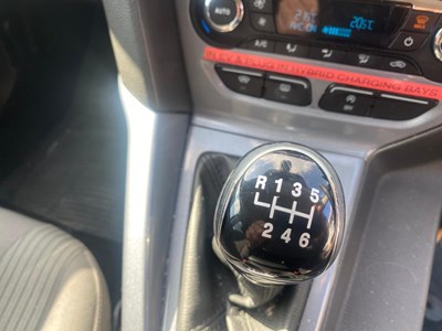 Lot 19 - 2014 Ford Focus Titanium Econ TDCI Euro 5