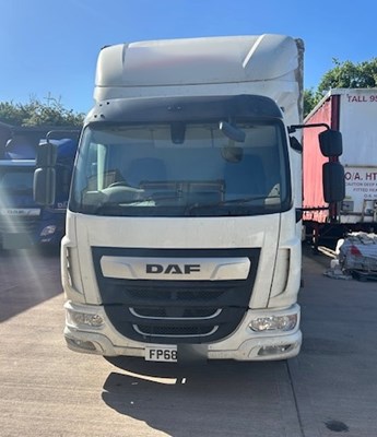 Lot 35 - 2019 (68 Plate) DAF LF 180 Rigid Curtainsider Euro 6