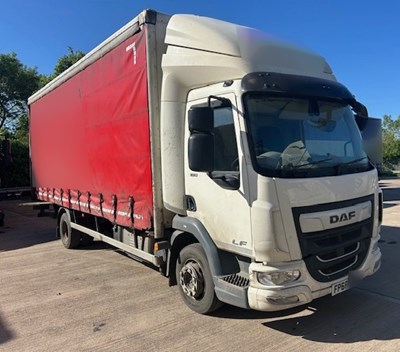 Lot 35 - 2019 (68 Plate) DAF LF 180 Rigid Curtainsider Euro 6