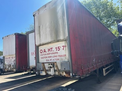 Lot 77 - 2013 SDC Curtainside Trailer