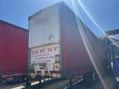 Lot 61 - 2009 SDC Curtainside Trailer