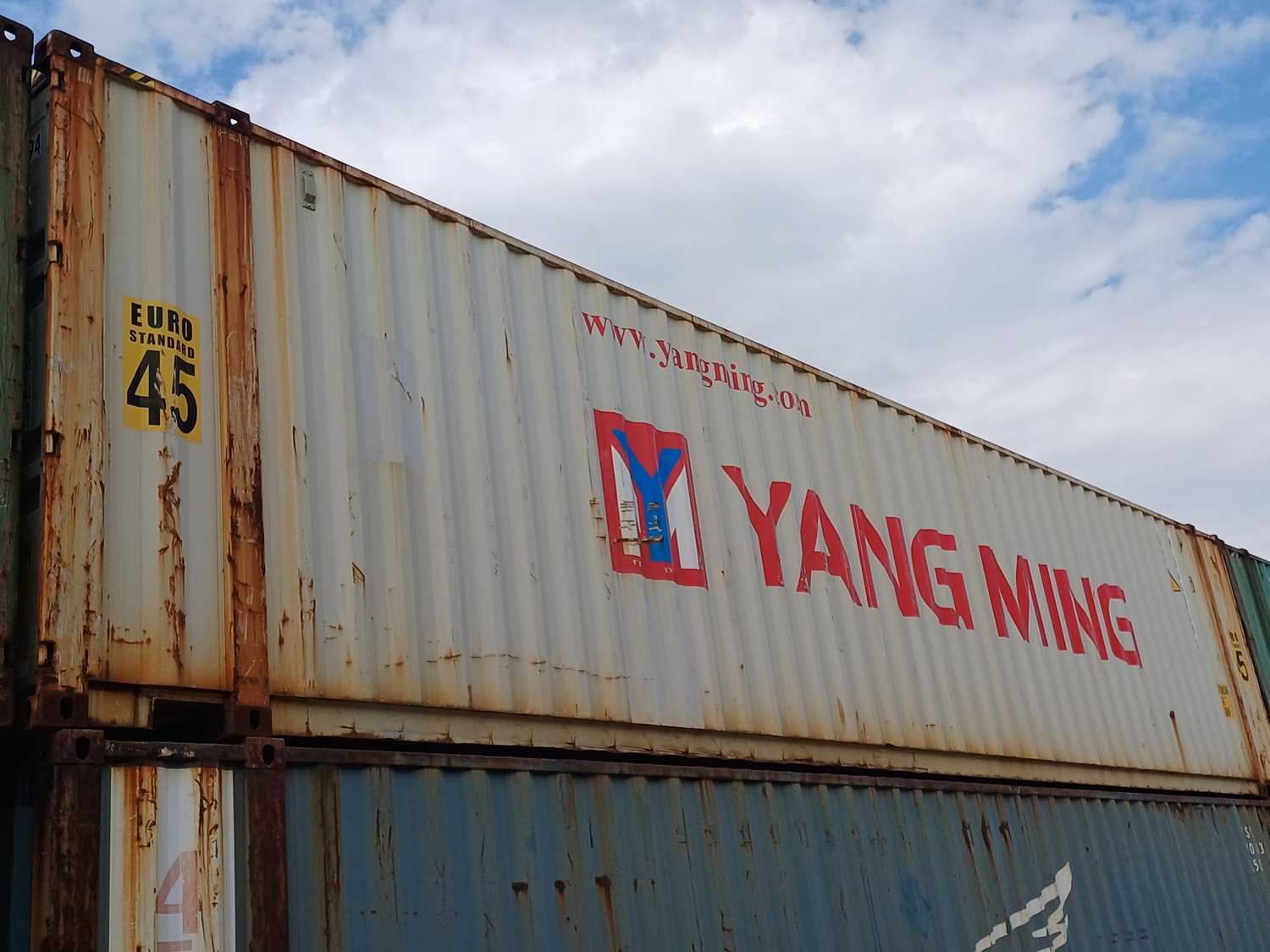 Lot 107 - 45 FT Shipping Container