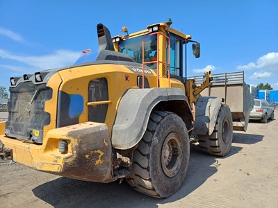 Lot 4 - 2019 Volvo L110H Loading Shovel