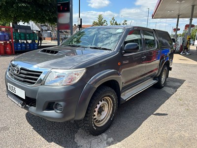 Lot 30 - 2015 (65 Plate) Toyota Hilux Active 2.5 D-4D 4x4 Euro 5