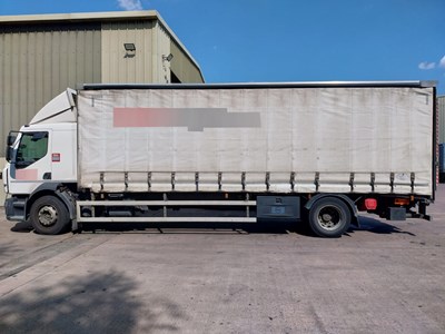 Lot 1 - 2019 Renault D High 4x2 Rigid Curtainside Euro 6
