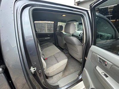 Lot 50 - 2011 (61 Plate) Toyota Hilux HL3 D-4D 4X4 DCB Euro 5