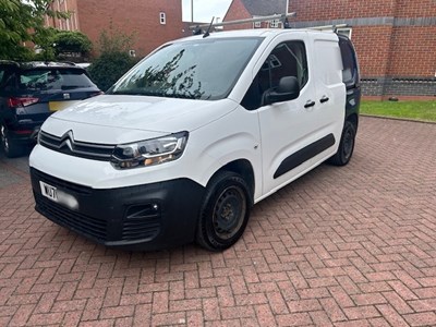 Lot 11 - 2021 (71 Plate) Citroen Berlingo 650 En-Prise Pro Panel Van Euro 6