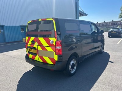 Lot 21 - 2021 (71 Plate) Vauxhall Vivaro 3100 Dynamic Panel Van Euro 6