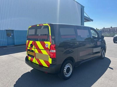 Lot 21 - 2021 (71 Plate) Vauxhall Vivaro 3100 Dynamic Panel Van Euro 6