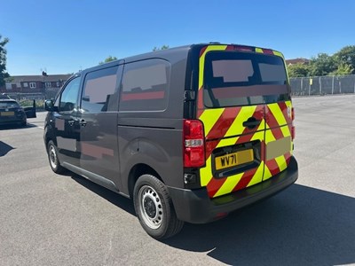 Lot 21 - 2021 (71 Plate) Vauxhall Vivaro 3100 Dynamic Panel Van Euro 6