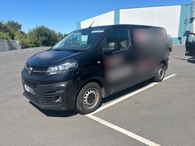 Lot 27 - 2021 (71 Plate) Vauxhall Vivaro 2.0 Turbo D 3100 Dynamic Panel Van Euro 6
