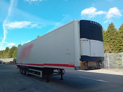 Lot 42 - 2008 Gray & Adams Tri-Axle Fridge Trailer with carrier fridge