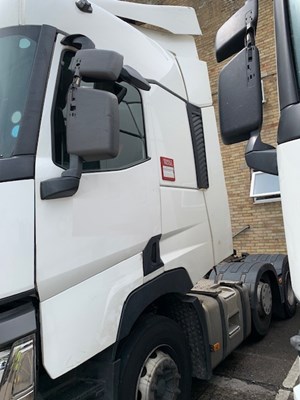 Lot 1 - 2019 (68 Plate) Renault T 6x2 Tractor Unit Euro 6