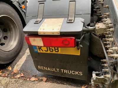 Lot 1 - 2019 (68 Plate) Renault T 6x2 Tractor Unit Euro 6
