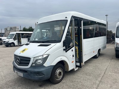 Lot 33 - 2015 (65 Plate) Mercedes Sprinter 513 CDI 16 Seat Minibus Euro 5